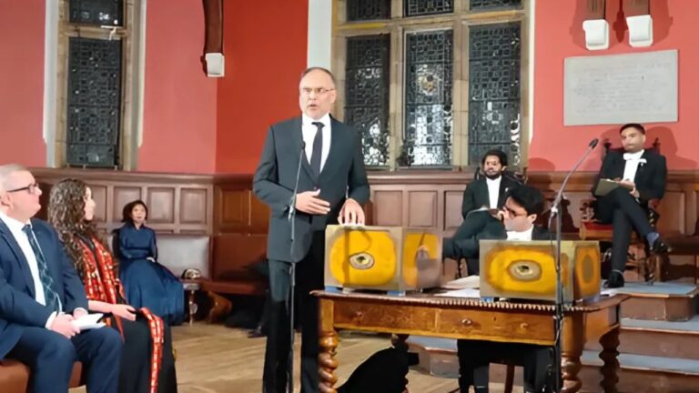 Federal Minister Prof. Ahsan Iqbal Triumphs at Oxford Union Debate, Securing 180 Votes Against 145 in a Historic Win for the Global South